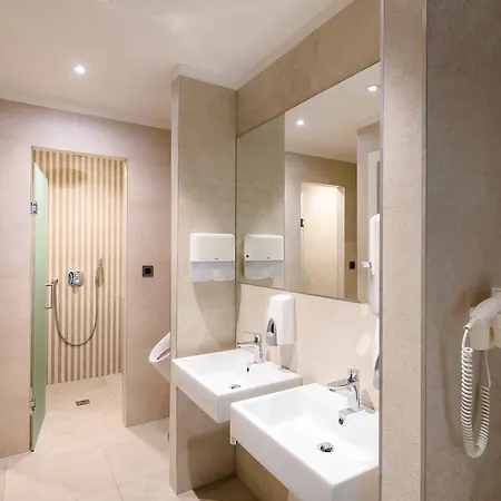 Bel Etage Luxury Rooms Guest house 4*